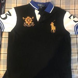 Men’s Polo shirt! Great Condition!